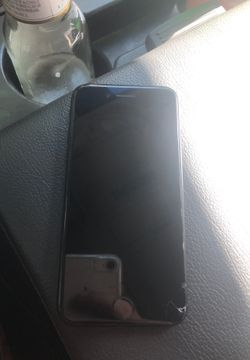 iPhone 7 ‼️ has no issues.. T mobile unlocked iCloud unlocked for pickup or delivery LMK ASAP