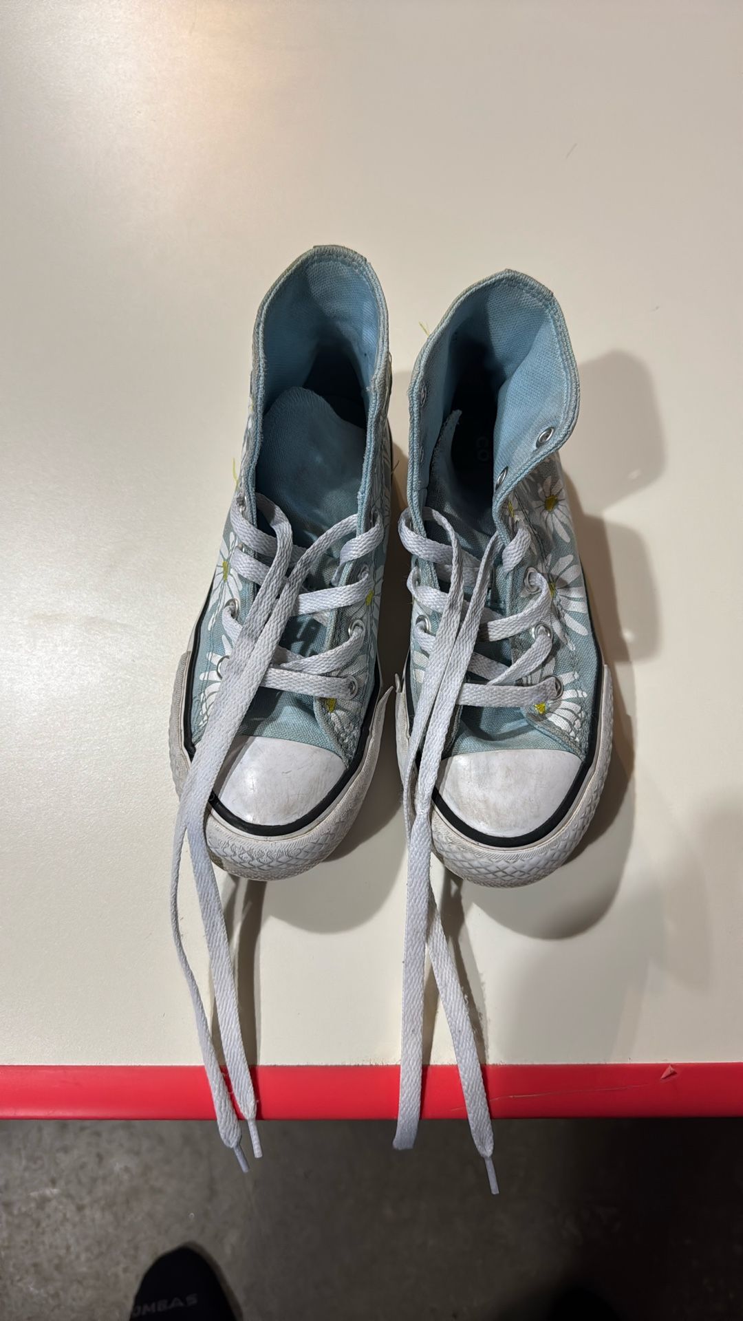 Converse