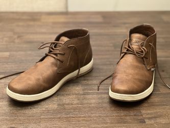 Bass Shoes Size 13