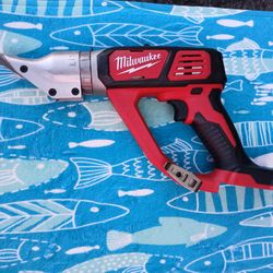 Maquina Milwaukke 18v Para Cortar Lamina Solo Herramienta 