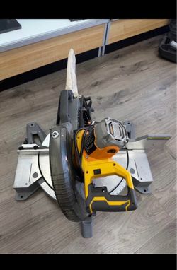 Ridgid Sidling Compound Miter Saw