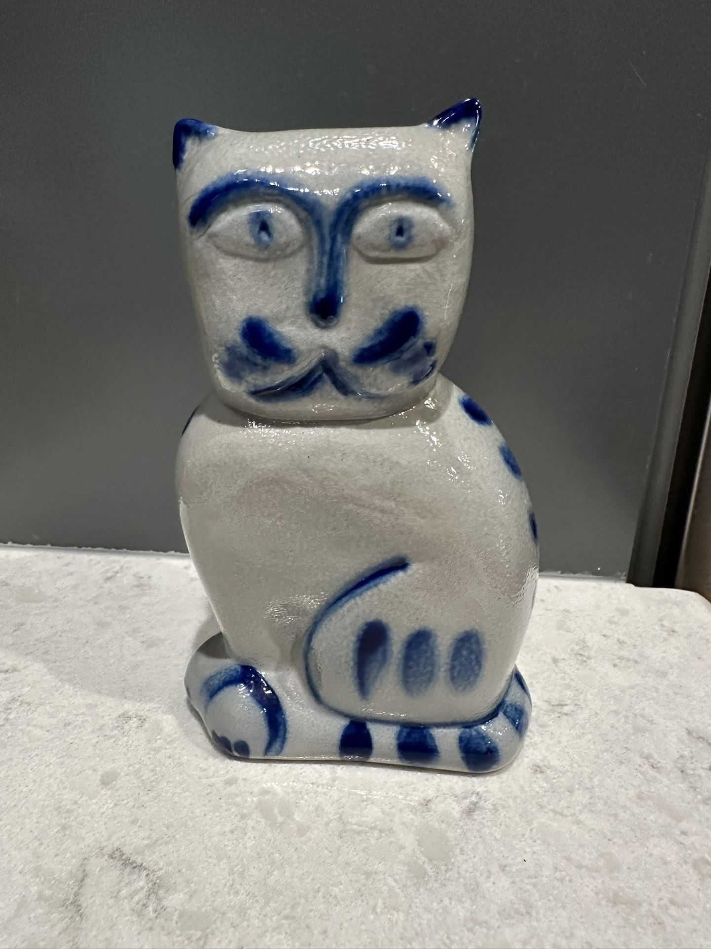 Eldreth Pottery Stoneware Cat Figurine 2005