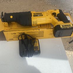 Sawzall dewalt  nuevo