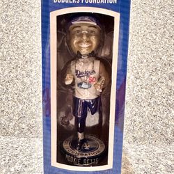 Mookie Betts Bobblehead 2022 Limited Edition Los Angeles Dodgers Foundation Run