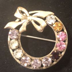 Birthstone Brooch with 11 stones