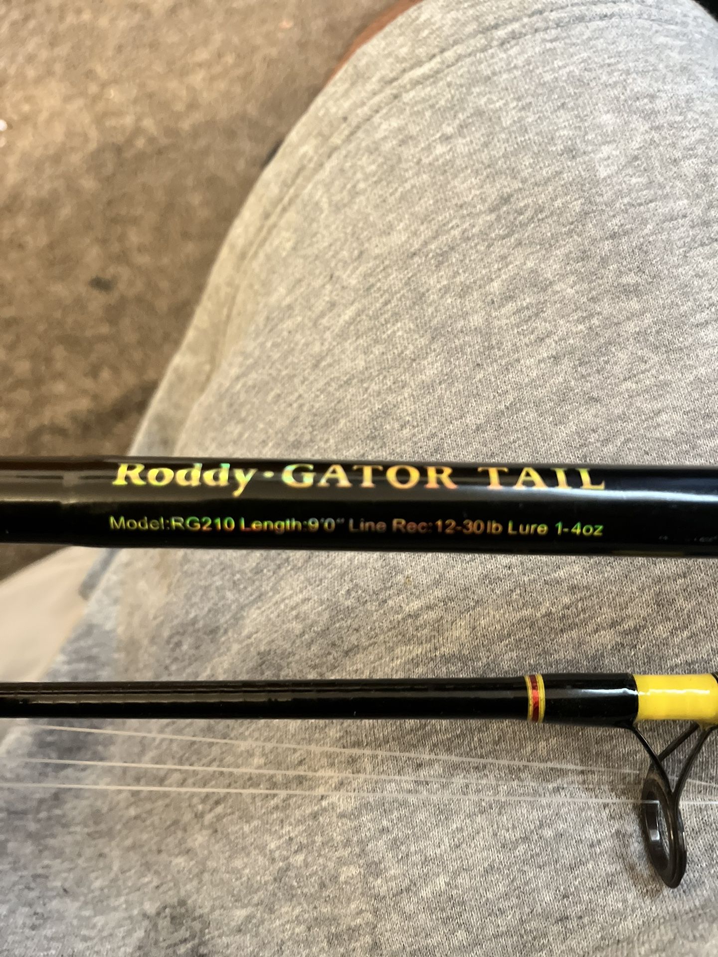 Roddy Gator Tail Fishing Rod
