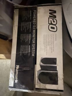 Numark Self Powered Speakers (DJ Monitors) 