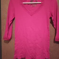 Lei Dark Red Long Sleeve Top Sz LRG $ 5 MPU SERIOUS INQUIRIES ONLY 