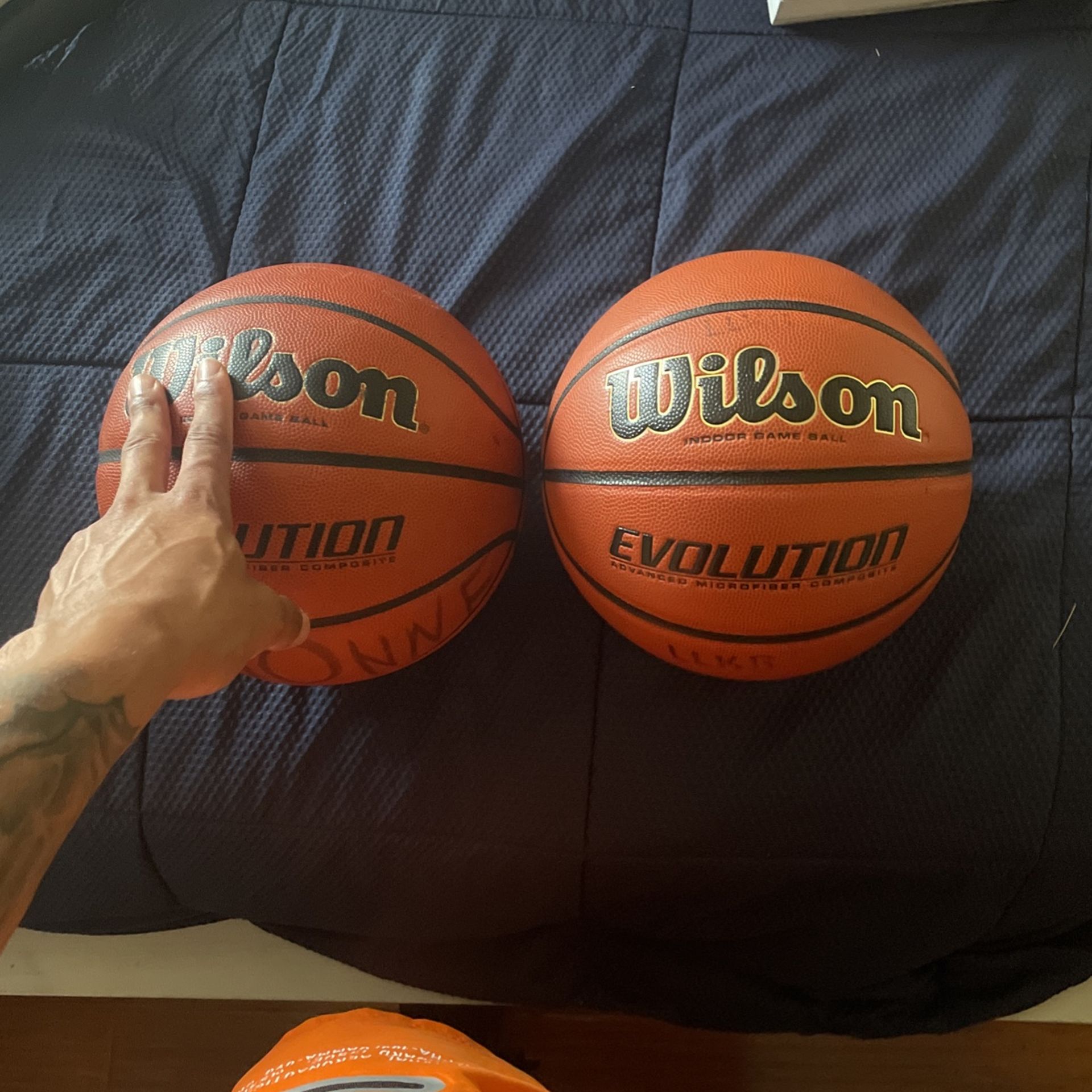 Basketballs 40 For Both for Sale in North Las Vegas, NV OfferUp