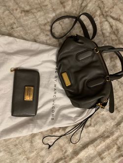 Marc Jacobs bag wallet