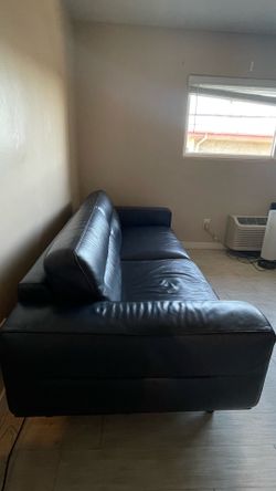 Natuzzi Editions Leather Sofa: Very Good Condition