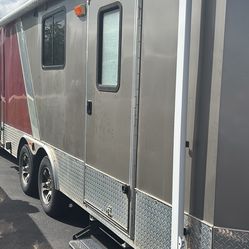 2015 All aluminum Toy hauler