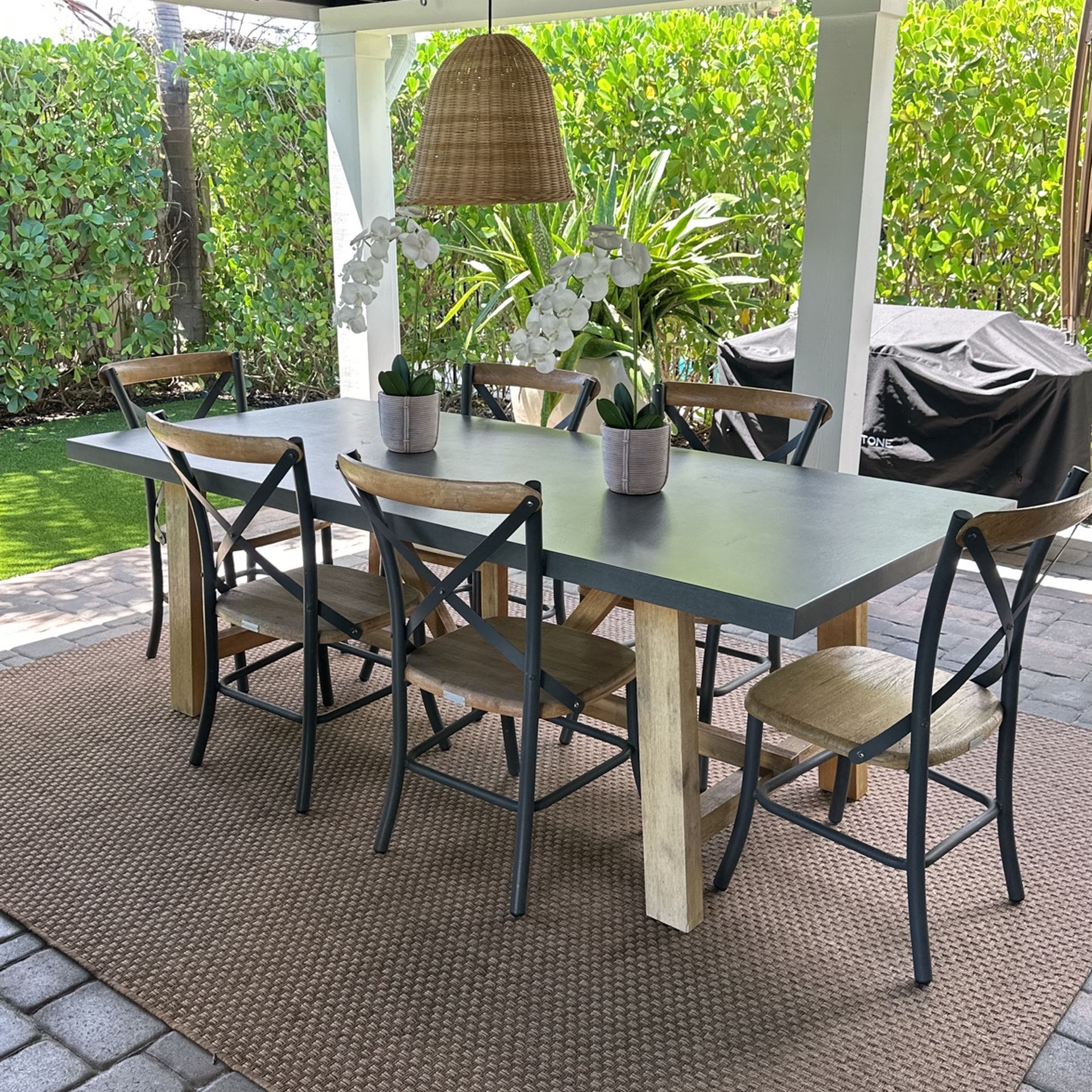 Outdoor Dining Set