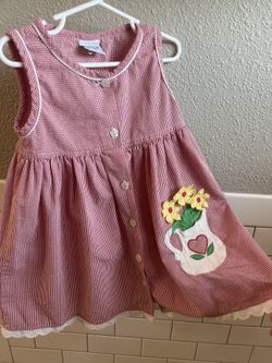 Red Gingham Vintage Dress With floral appliqué Size 5