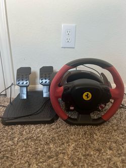 Thrustmaster Ferrari steering wheel (Xbox)