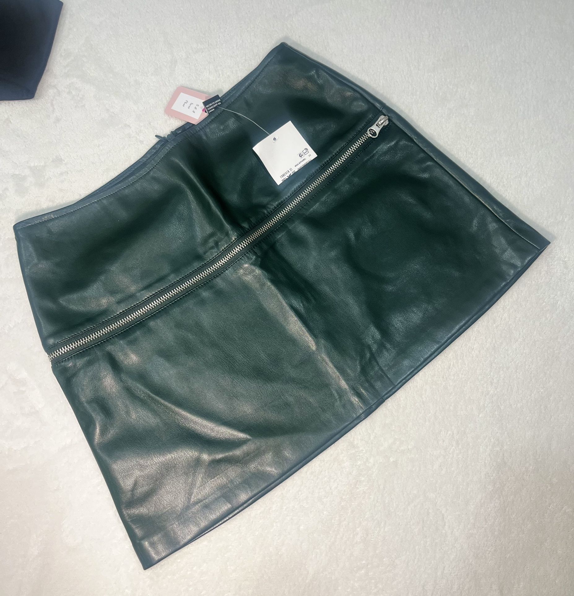 Green Skirt