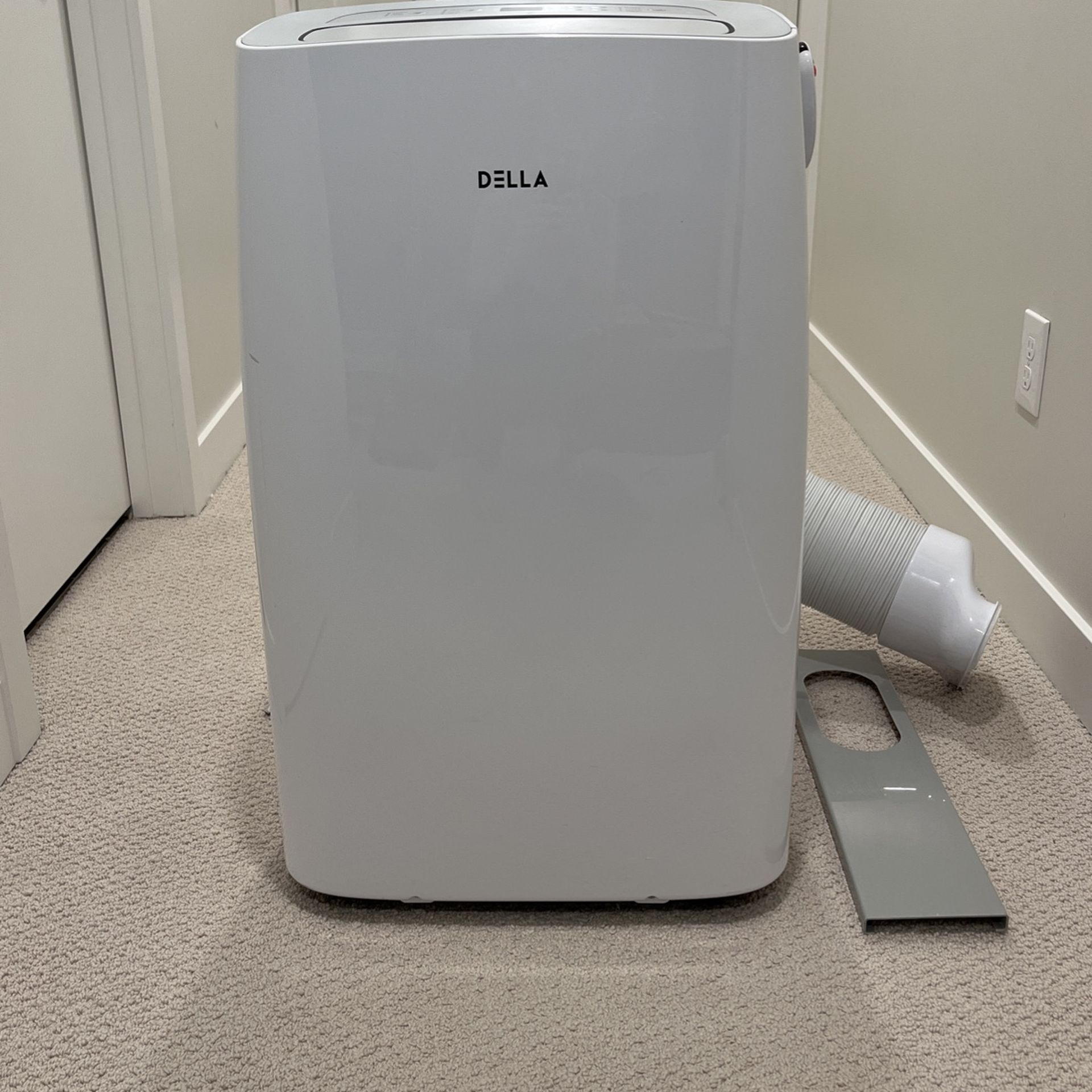 Della 14,000 BTU Portable Air Conditioner & Heat Unit for