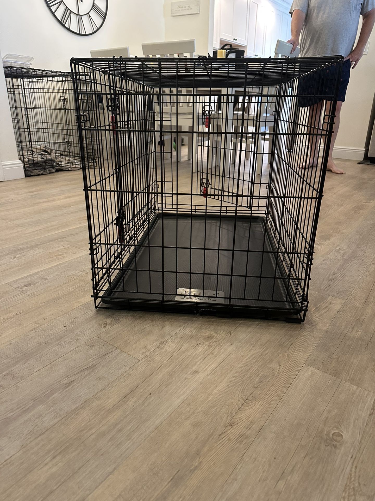 Kong Portable Dog Crate For Sale!!