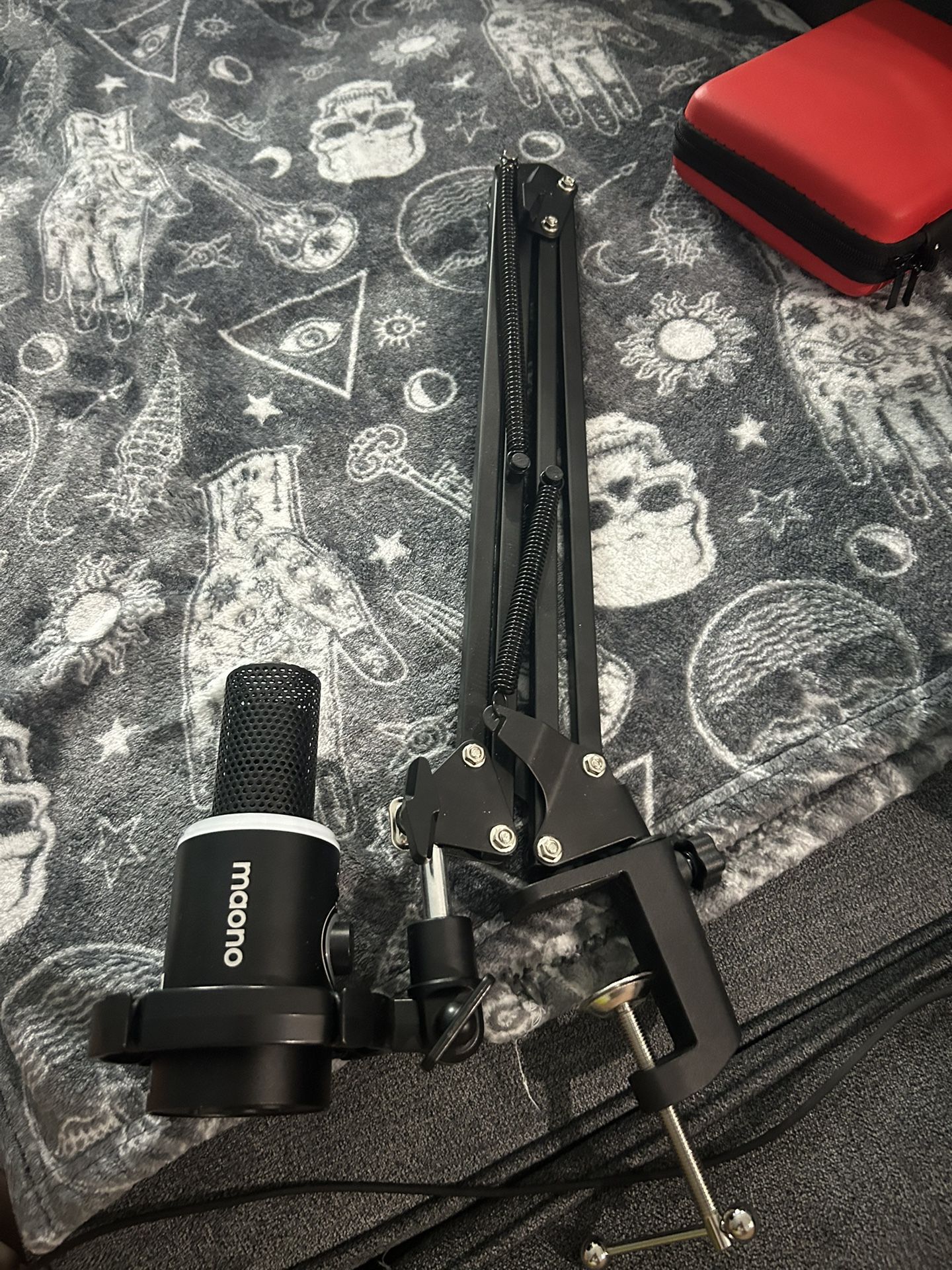 Microphone 