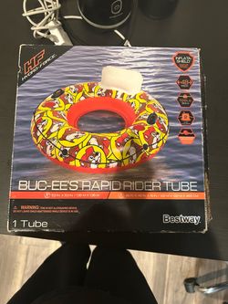 Buc-ee’s tube rider