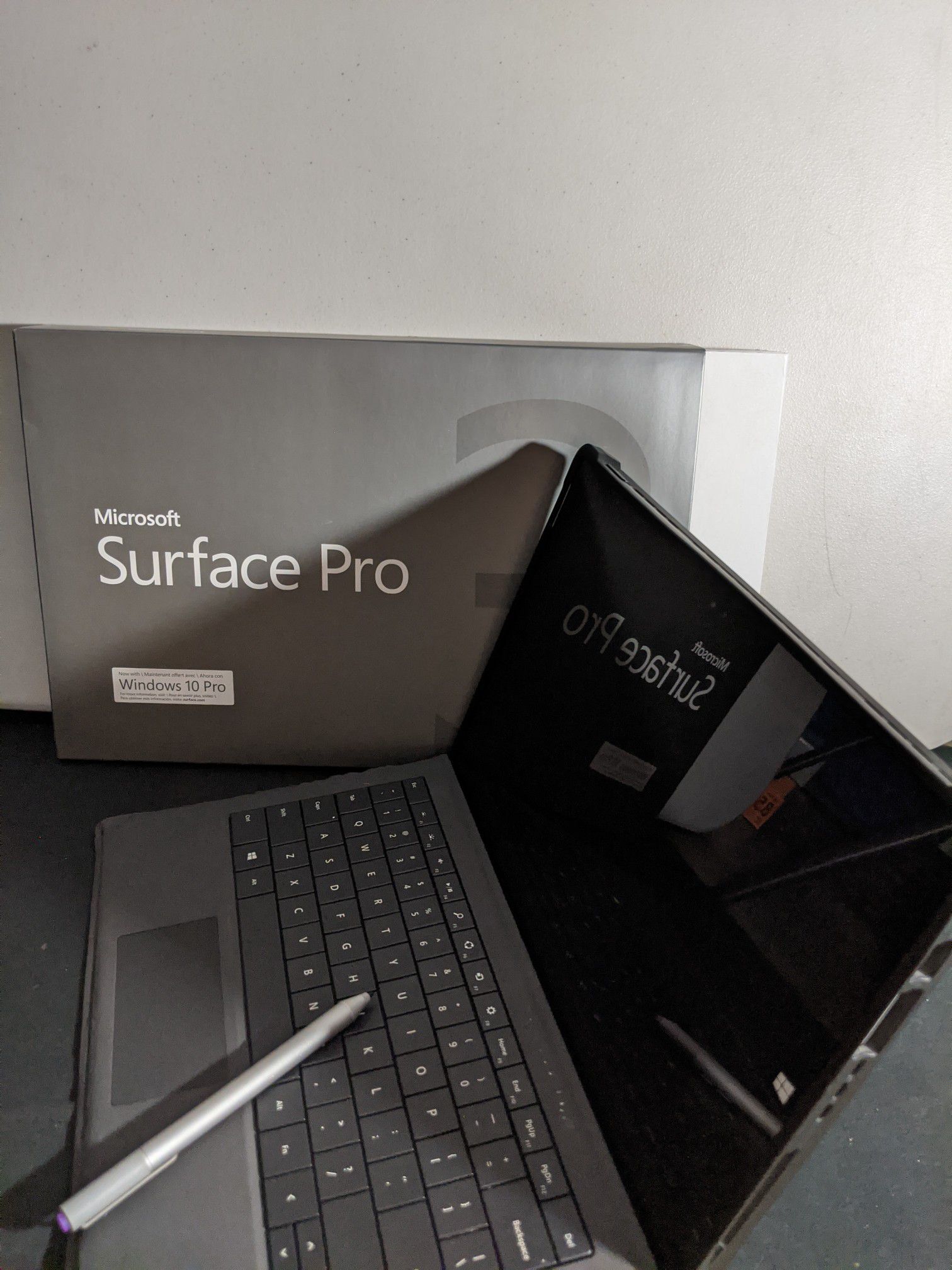 Microsoft Surface Pro 3 in box + accessories, case, sleeve, keyboard, pen
