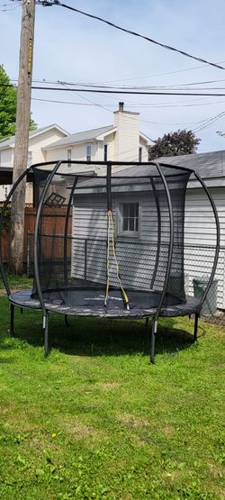 Trampoline