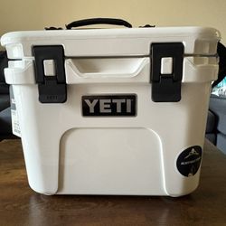 Yeti Roadie 15 Hard Cooler