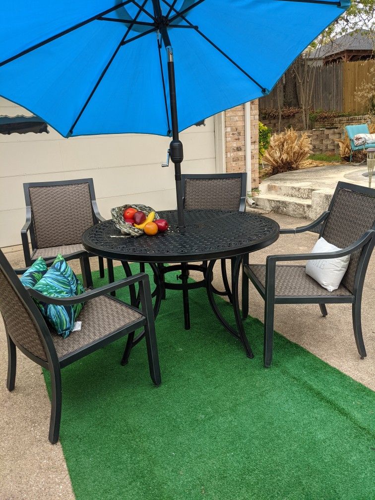 Wide Wooven Armchairs!
