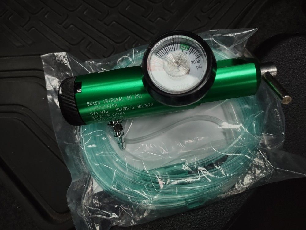 Regulator & Tubing For Little Oxygen Tank