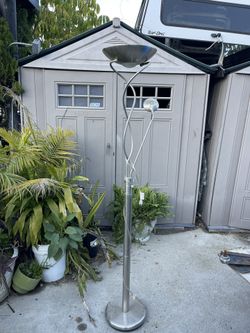 Floor Lamp 