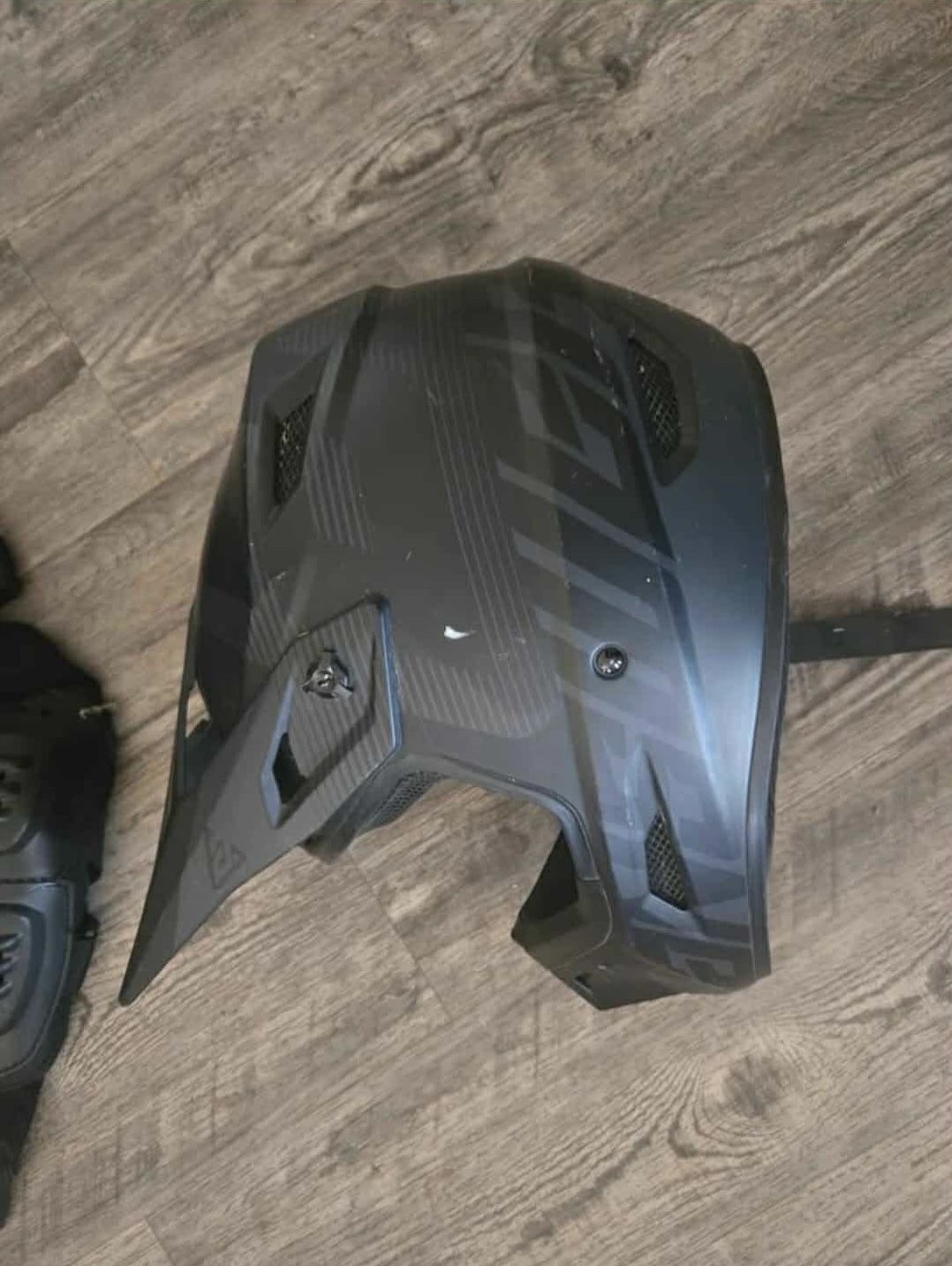 Answer 2023 AR1 V2 Helmet - Bold