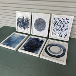 Set of 6 Decor pictures - Model home decor