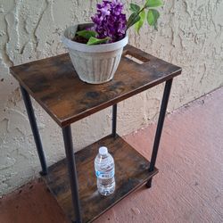 Nice table Stand 