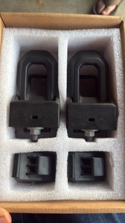 Jeep hood latches