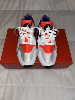 Nike Air Huarache Sneakers