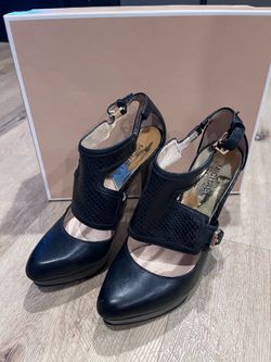 Michael Kors Toni Platform Black Leather Ankle Strap Heels Women’s Size 7.5M (USED)