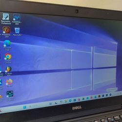 Dell Notebook - WiFi Bluetooth Webcam USB HDMI - perfect notebook $180