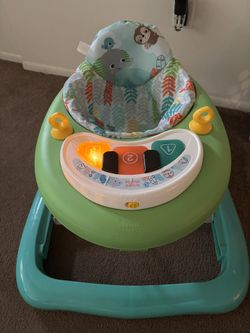 Bright Starts Walker. NEW $20