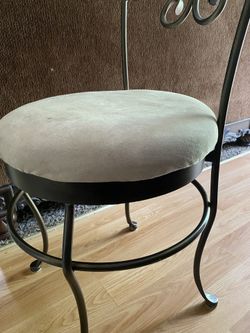 Metal Chair $15 Cash 