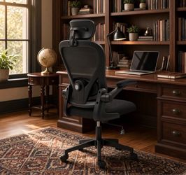 Ergonomic Mesh Office Chair with Adjustable Height Black Contemporary Ergonomic Adjustable Height Swivel Upholstered Desk Chair