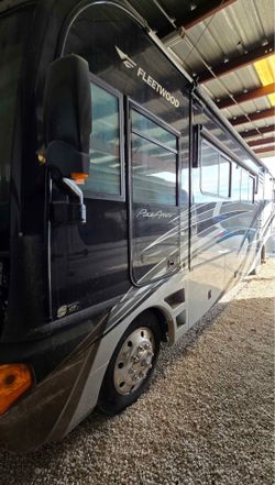 2008 Pace Arrow Fleetwood 38p