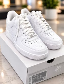 Nike Air Force 1 '07 White Sneakers Size 10.5