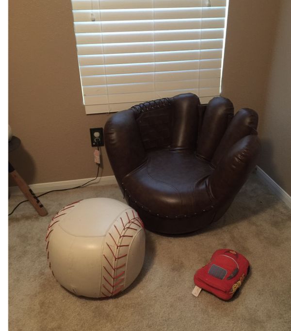 Baseball Glove Chair With Ottoman Images Gloves and Descriptions