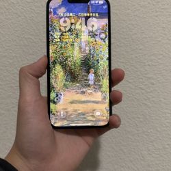 iPhone 13 Pro Max Blue. 