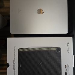 iPad Pro 12.9 Inch 5th Gen 