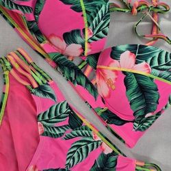 Two Piece Swimwear Woman's Floral Pink Bathing Suit Small. The item is a  Floral Swimwear.
