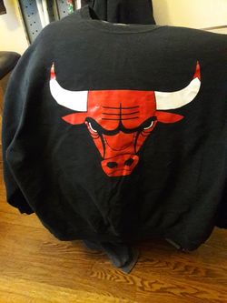 Chicago bulls sweatshirt