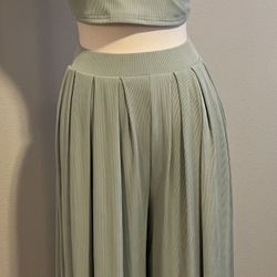 Two Piece Set