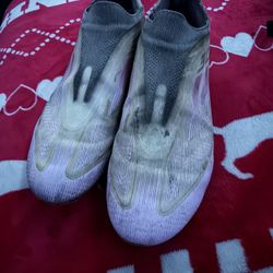 Soccer Cleats (Lamine Yamal) 