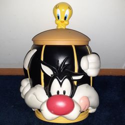 Tweety And Sylvester Cookie Jar